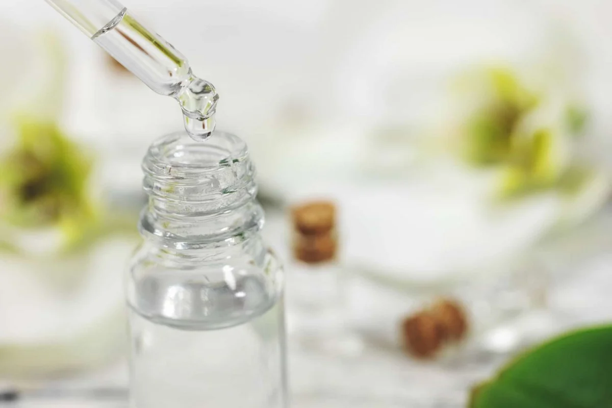 Sử dụng sản phẩm dưỡng chứa thành phần sodium lactate sao cho hiệu quả