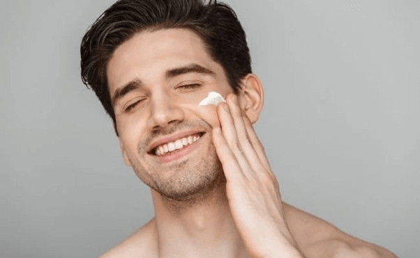 Đâu là cách trẻ hóa làn da cho nam hiệu quả