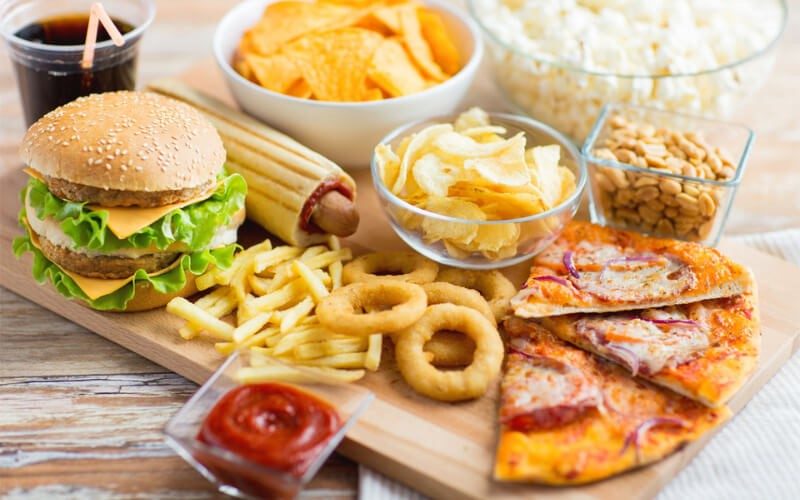 Vì vậy, việc tuân thủ chế độ kiêng ăn là yếu tố then chốt không thể xem nhẹ nếu muốn có kết quả bắn tàn nhang đẹp và lâu dài.