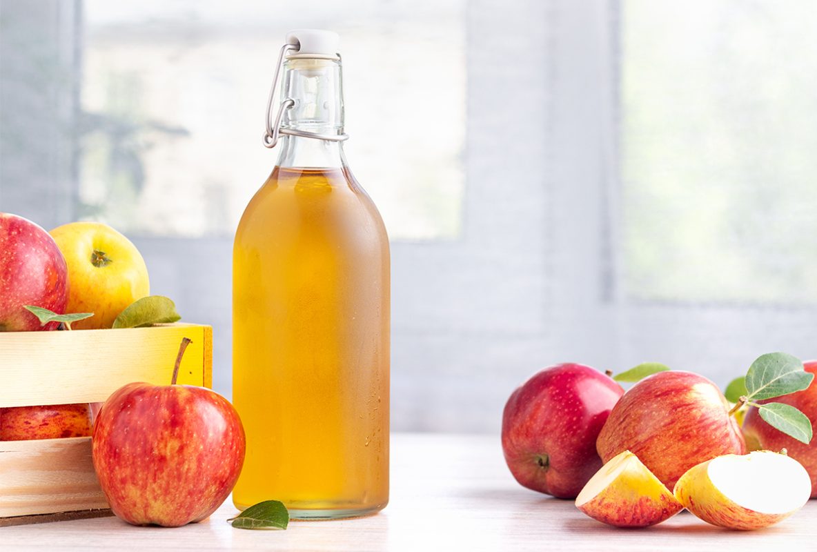 Bên cạnh việc quan tâm bị tàn nhang nên uống gì, người bị tàn nhang cũng cần chú ý đến thói quen sinh hoạt hằng ngày.