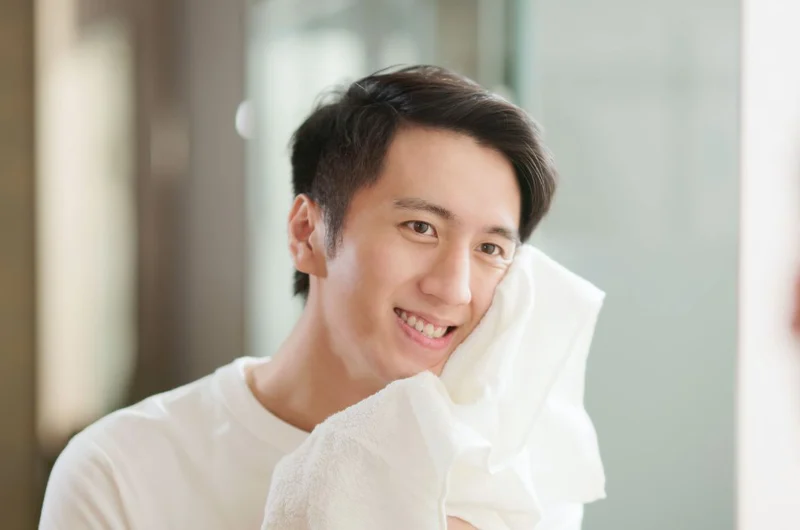 Sử dụng kem chống nắng dù là mùa đông