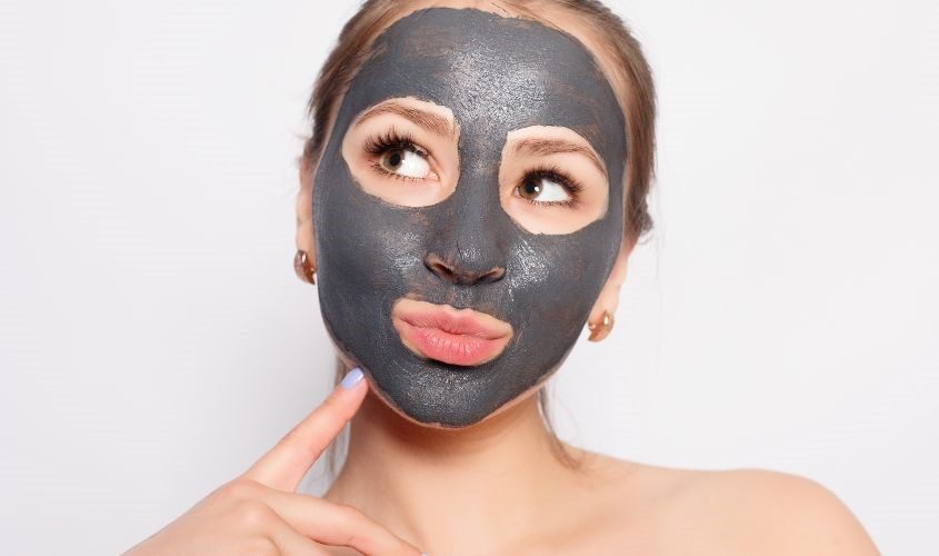 Gel lột mụn đầu đen là sản phẩm phù hợp với nhiều đối tượng