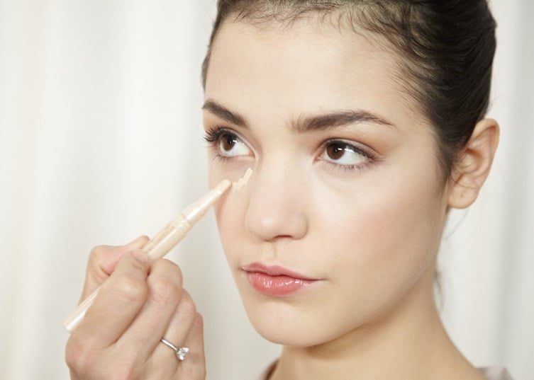 Cách lựa chọn kem che khuyết điểm phù hợp với từng loại da