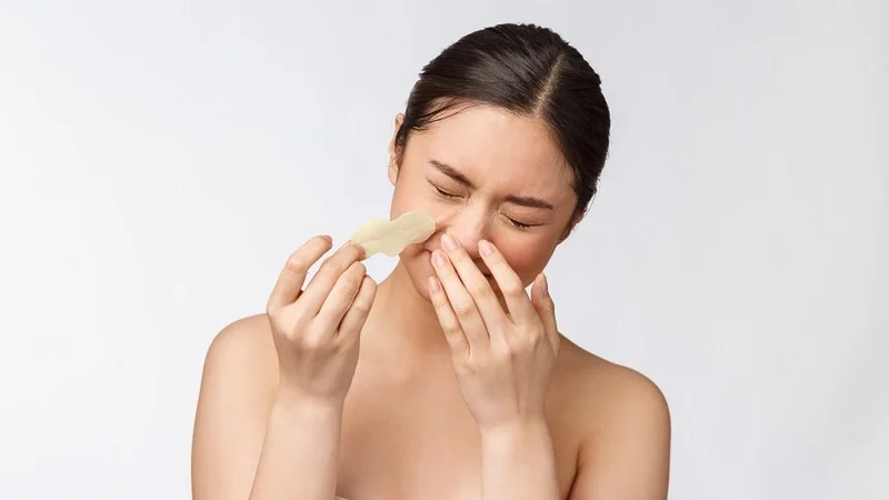 Những sai lầm cần tránh khi lột mụn đầu đen