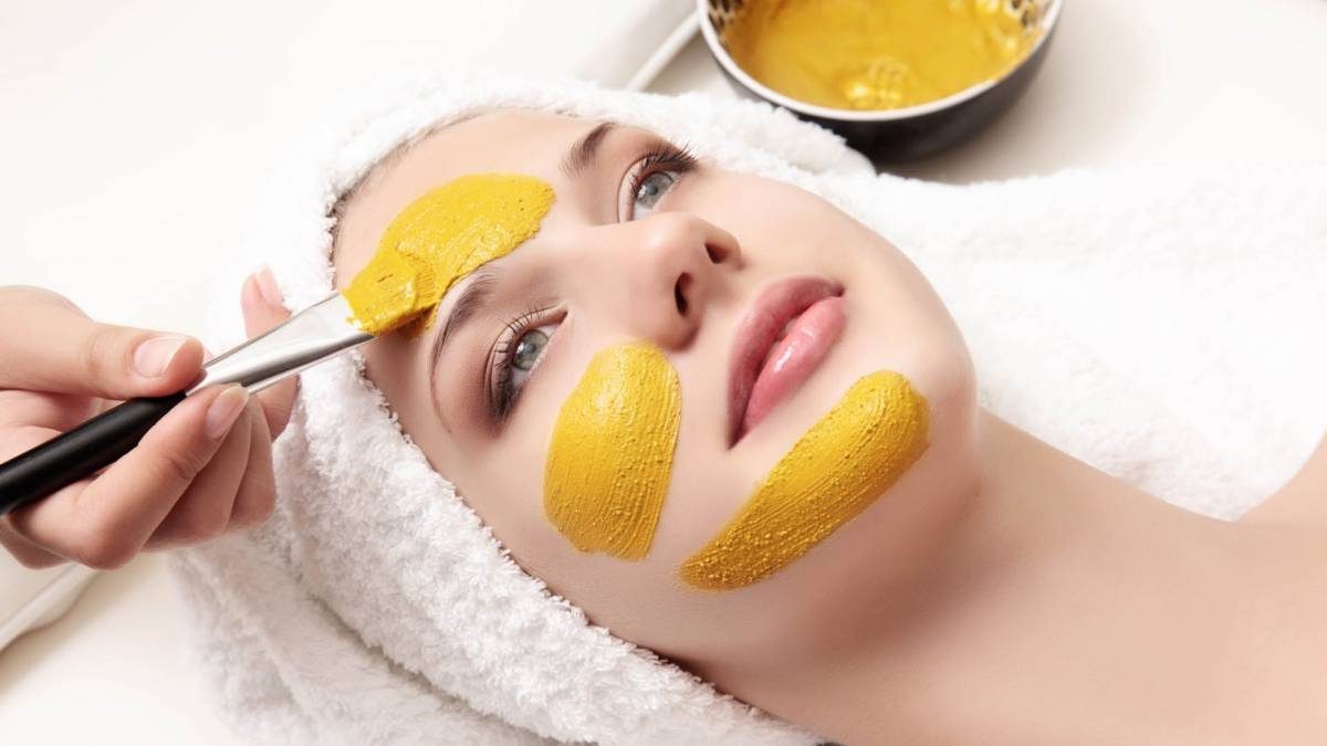 Công dụng của mặt nạ nghệ trị mụn từ góc nhìn khoa học