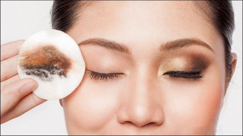 Vì vậy, hiểu đúng nguyên nhân mụn do không tẩy trang sạch là bước đầu quan trọng để xây dựng một quy trình chăm sóc da hiệu quả và an toàn.
