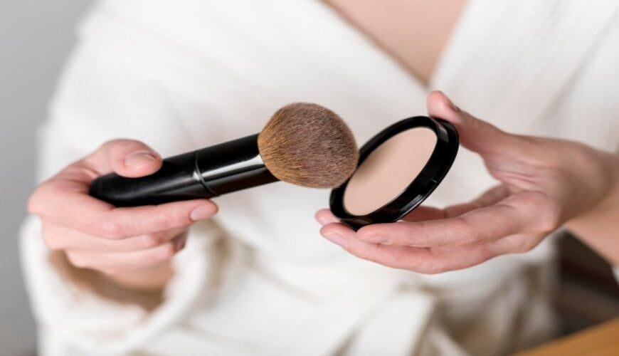 Lợi ích của việc sử dụng phấn phủ trong chăm sóc sắc đẹp