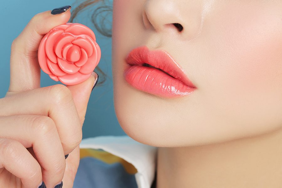 Cách chọn son dưỡng môi phù hợp với từng loại da môi