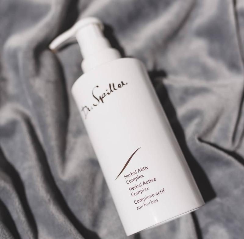 Xây dựng quy trình skincare chuẩn giúp tối ưu hiệu quả điều trị mụn