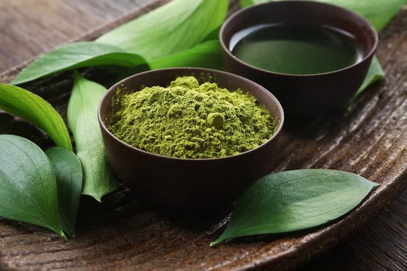 Những lưu ý khi trị mụn bằng bột trà xanh