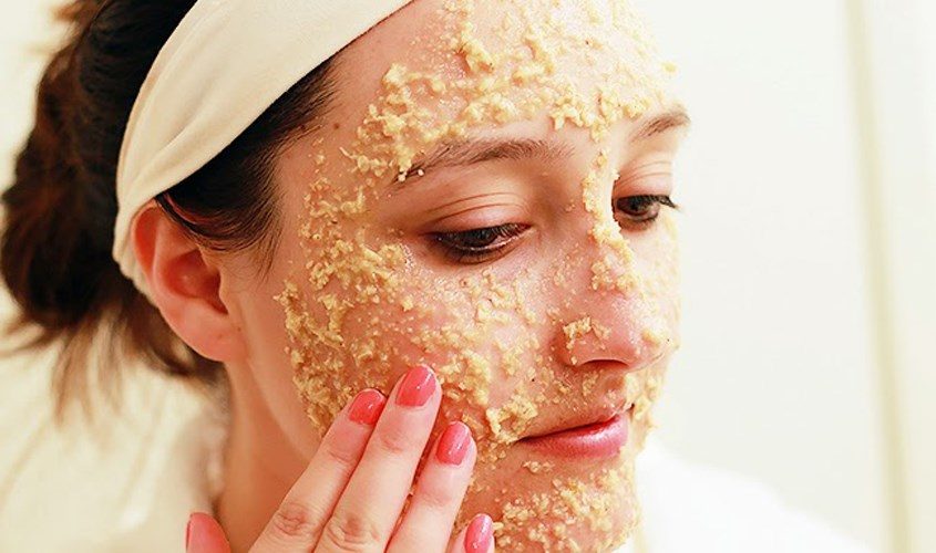 Trị mụn bằng bột yến mạch có thực sự hiệu quả