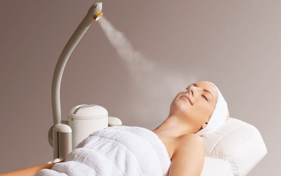 Xông mặt hỗ trợ quá trình làm sáng da khi kết hợp với các biện pháp khác