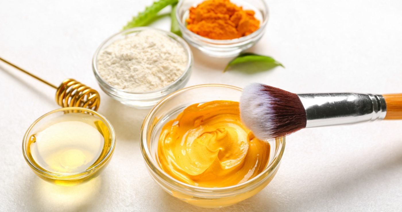 Việc duy trì thói quen chăm sóc da sạch sẽ, tẩy trang đều đặn và dưỡng ẩm hợp lý góp phần quan trọng trong việc hỗ trợ cách trị mụn đạt hiệu quả tối ưu