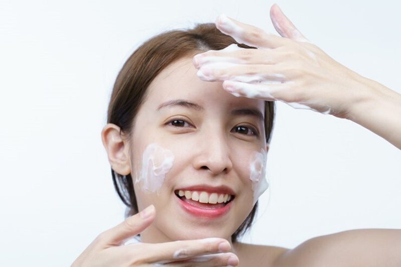 Chăm sóc da tối giản giao mùa sao cho nhanh chóng hiệu quả