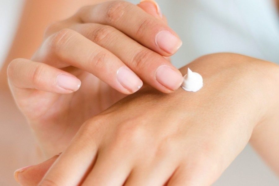 Áp dụng đúng các lưu ý trên giúp quá trình dùng gel trị viêm nang lông được an toàn và hiệu quả hơn đáng kể.