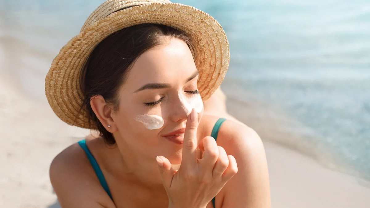 3 Tiêu chí chọn kem chống nắng phù hợp khi trời nhiều mây