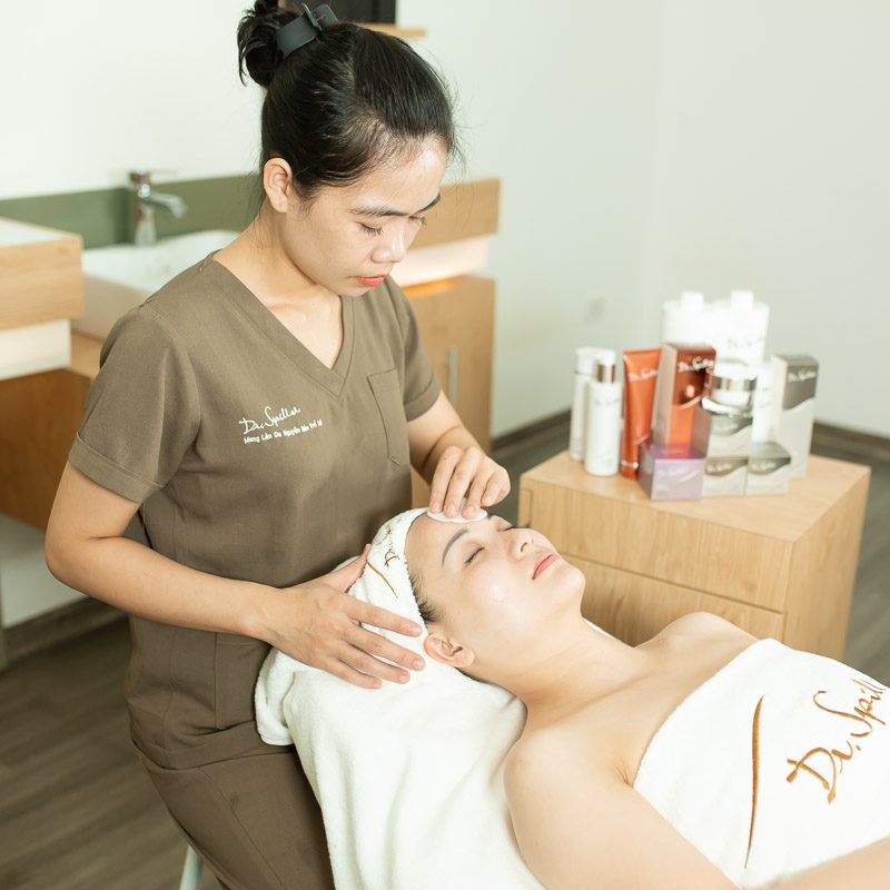 Lưu ý bổ sung khi áp dụng lịch trình skincare mùa thu cùng Dr-Spiller