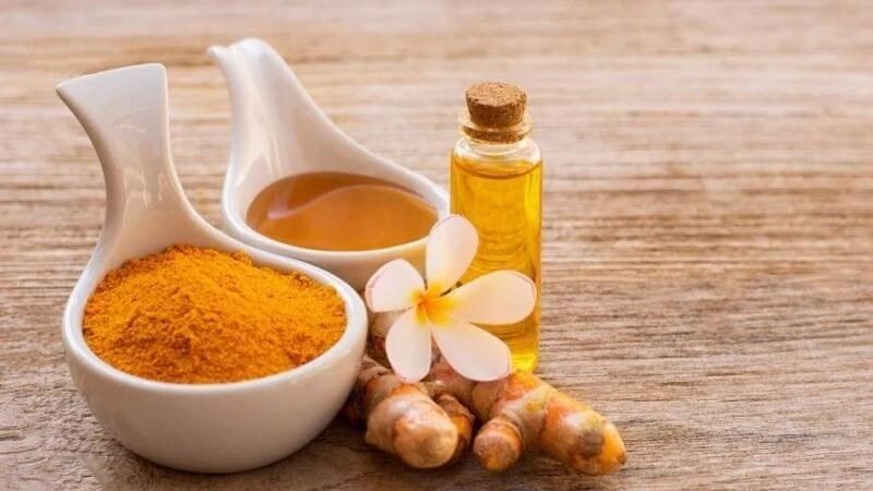 Những lưu ý khi sử dụng nghệ dưỡng da mùa thu