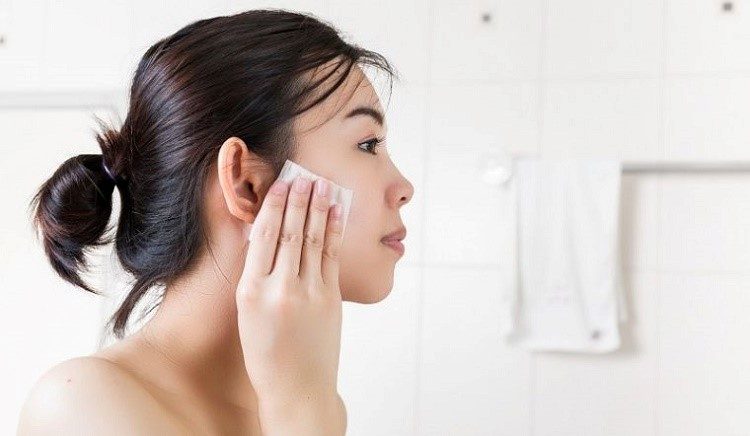Hướng dẫn sử dụng nước tẩy trang cho da nhạy cảm Dr-Spiller hiệu quả nhất