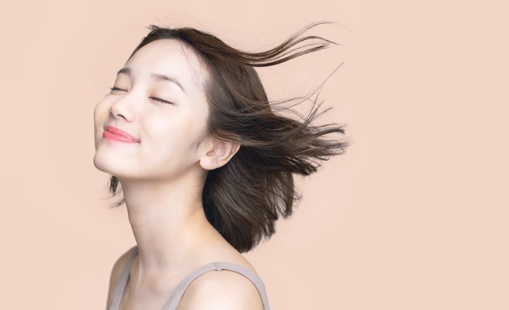 Quy trình chăm sóc da mùa thu đơn giản, hiệu quả tại nhà