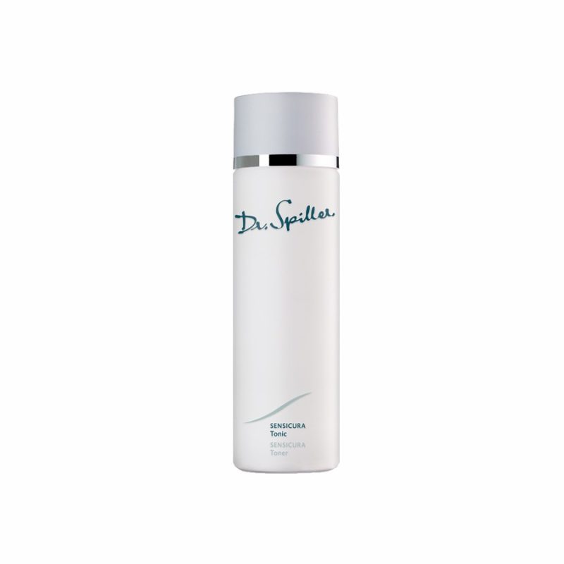 Sử dụng toner dưỡng ẩm giao mùa đúng cách sẽ giúp da được dưỡng ẩm toàn diện và tăng cường bảo vệ