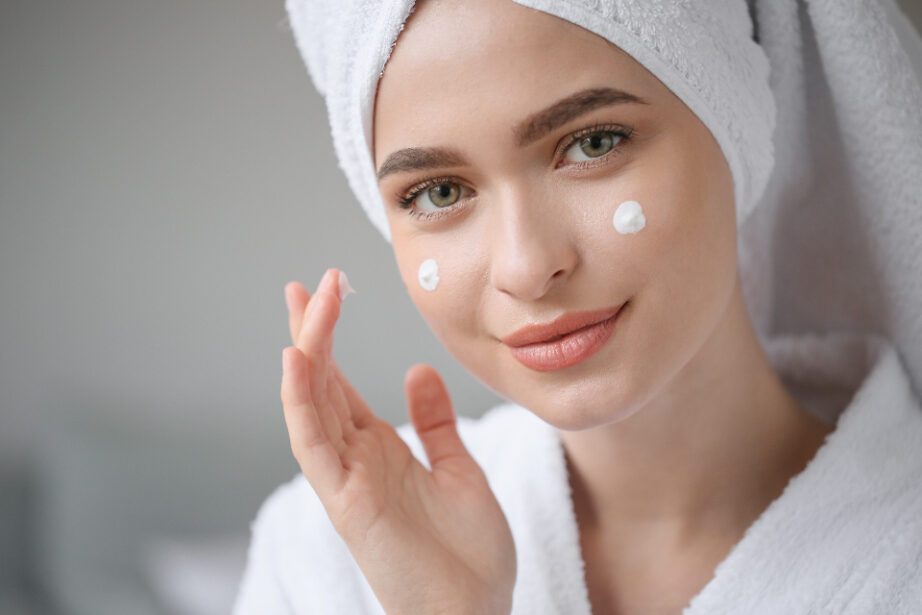 Với Dr-Spiller, bạn sẽ được trải nghiệm quy trình chăm sóc da bằng công nghệ độc quyền mang lại cảm giác nhẹ nhàng, dưỡng ẩm sâu