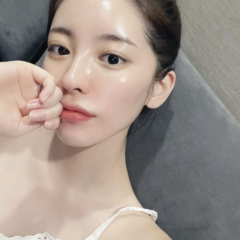 Hiểu rõ các nhu cầu đặc biệt của da vào mùa lạnh là bước quan trọng để chăm sóc da đúng cách, giúp da luôn mềm mại và khỏe mạnh