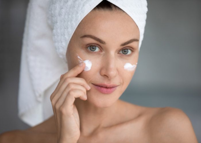 Mỹ phẩm châu Âu trị nám đặc biệt được tin dùng vì sự kết hợp của công nghệ hiện đại và các thành phần thiên nhiên lành tính.