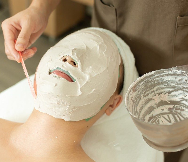 Dr-Spiller luôn đặt ưu tiên hàng đầu cho sự an toàn và trải nghiệm của khách hàng trong suốt quá trình thực hiện.