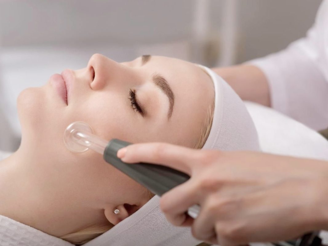 công nghệ chăm sóc da chuyên sâu giúp tăng khả năng thẩm thấu dưỡng chất vào tận sâu bên trong biểu bì