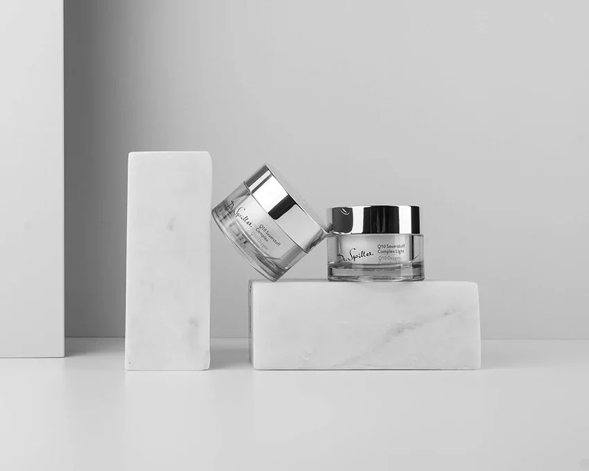 công nghệ dưỡng da cao cấp đóng vai trò quan trọng trong việc giữ gìn và chăm sóc vẻ đẹp làn da.