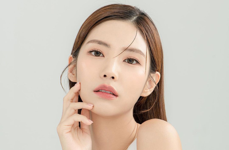 Dưỡng tóc tự nhiên không hóa chất sẽ đem lại mái tóc chắc khỏe, bóng mượt và đầy sức sống theo thời gian.