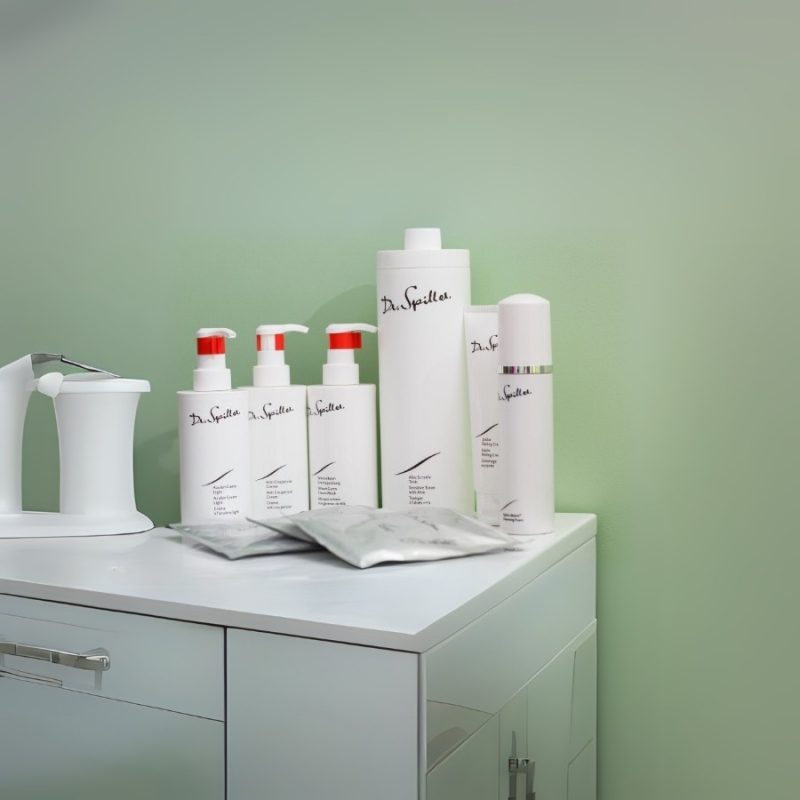 Dr-Spiller là một thương hiệu mỹ phẩm chuyên dùng trong spa được đánh giá cao với nhiều năm kinh nghiệm trong ngành