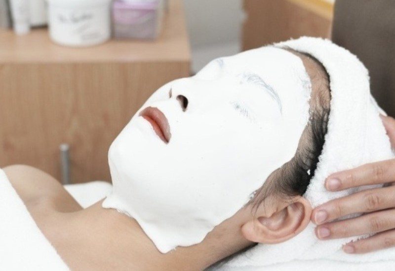 Mỹ phẩm trị nám spa không chỉ làm mờ vết nám mà còn nuôi dưỡng, phục hồi da từ sâu bên trong