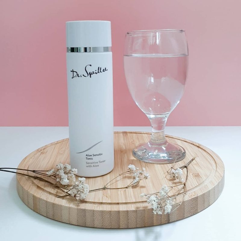 Sản phẩm toner cao cấp châu Âu của Dr-Spiller chứa đựng các thành phần tự nhiên được kiểm nghiệm nghiêm ngặt