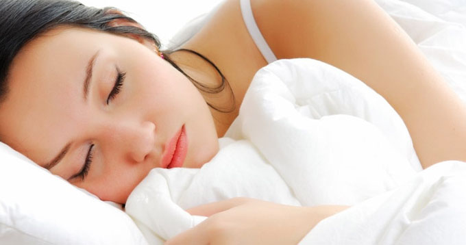 Kem dưỡng mắt ban đêm với 3 tips cơ bản khi sử dụng