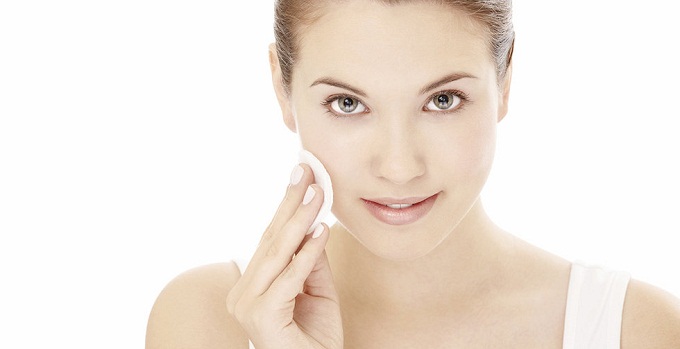 5 hiều lầm về kem dưỡng da chống nhăn vùng mắt