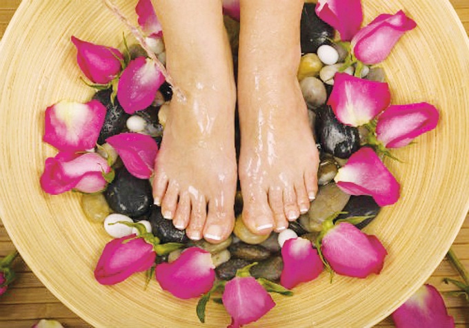 Chân đẹp gót xinh với kem dưỡng da chân