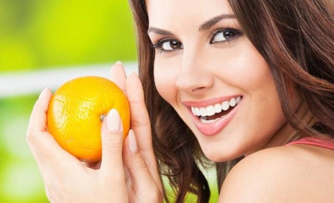 Bỏ túi những phương pháp làm đẹp chỉ với trái cam