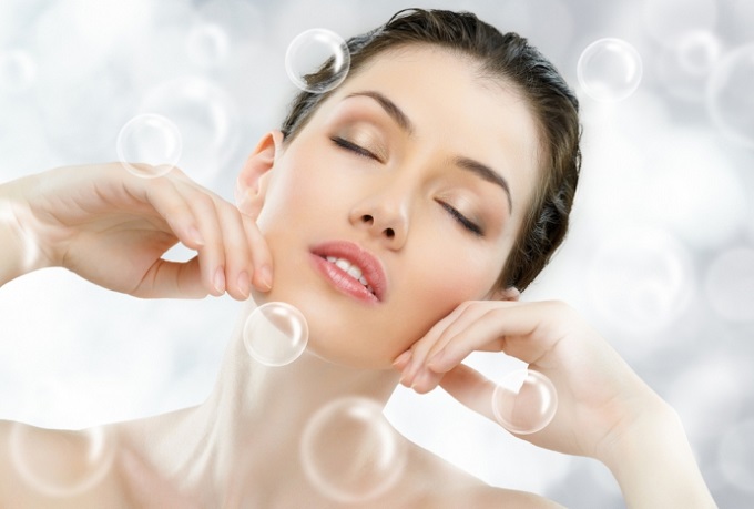 Những sản phẩm mỹ phẩm nào là phù hợp với da mặt bạn