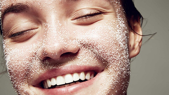 Cách tẩy da chết cho da mụn siêu tốc