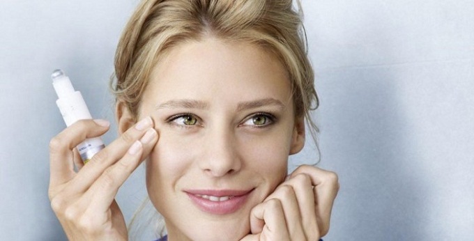Cách chăm sóc làn da bị lão hóa dành cho bạn gái