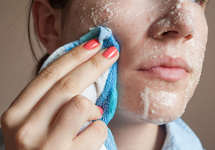 Phương pháp làm sạch da chết nào tốt nhất cho làn da bạn?