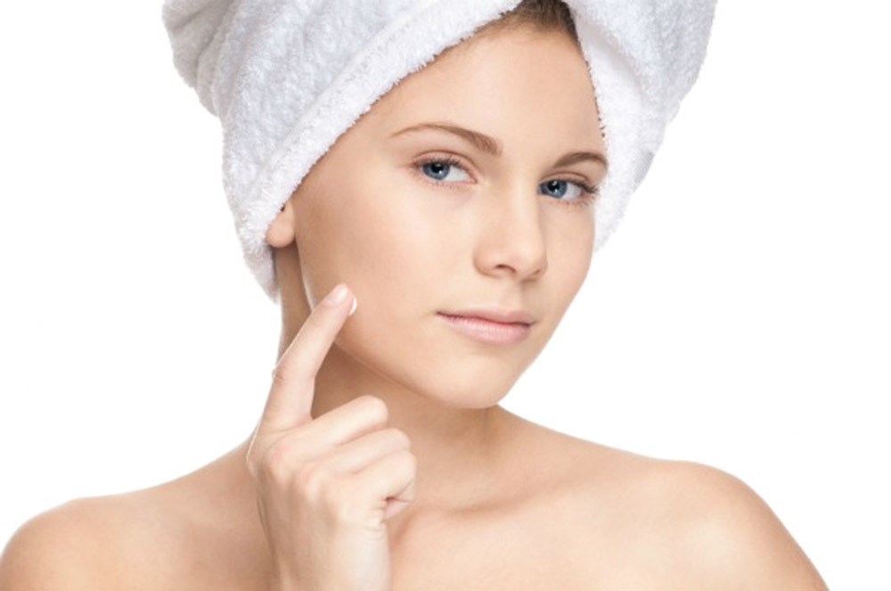 4 bước dưỡng ẩm cho da mặt và cơ thể