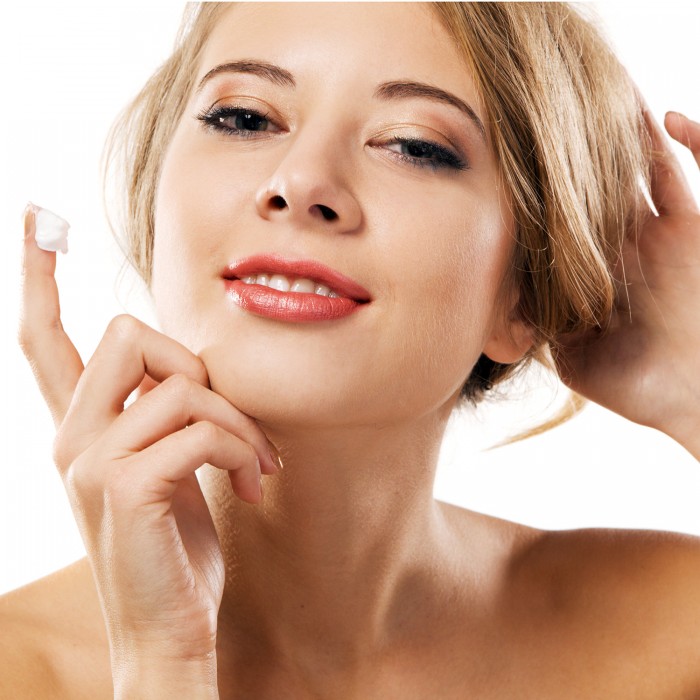 Chọn kem dưỡng ẩm da mặt hiệu quả nhất