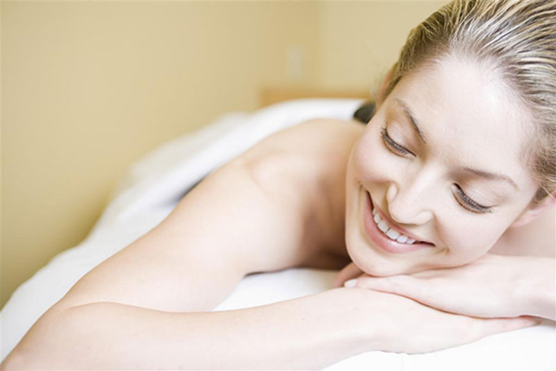 Hướng dẫn cách lựa chọn sữa rửa mặt phù hợp với làn da