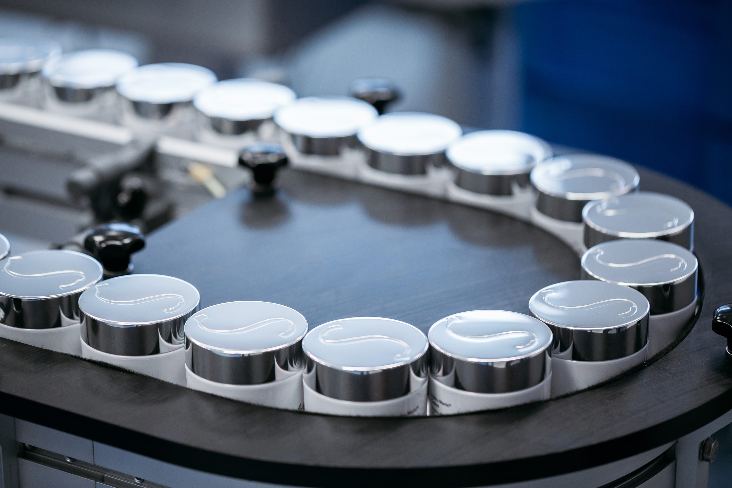 Mỹ phẩm sinh học là gì? 3 bí mật có thể bạn chưa biết