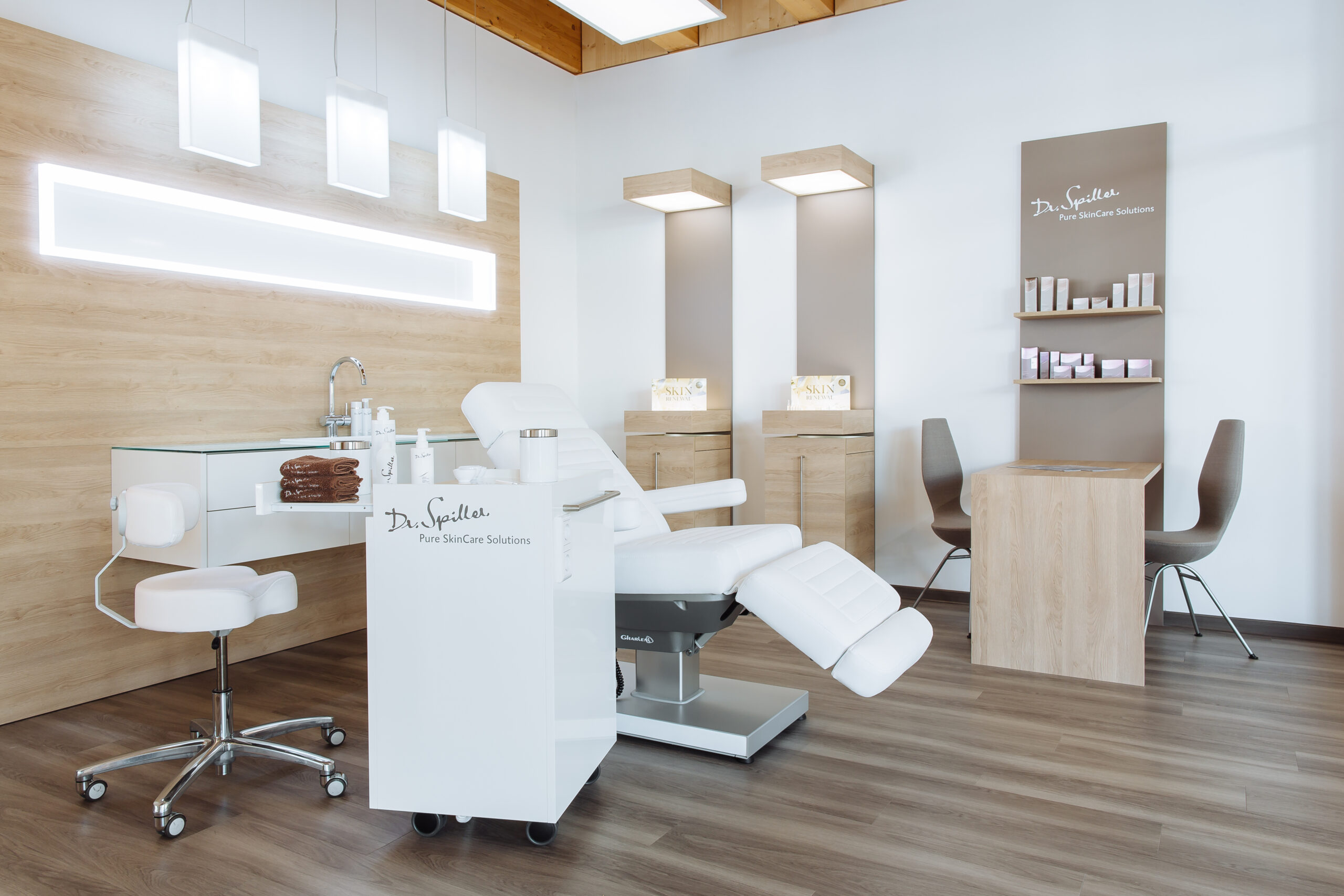 Kinh nghiệm mở Spa mini tại nhà: Chi phí, Vốn, Chuẩn bị gì