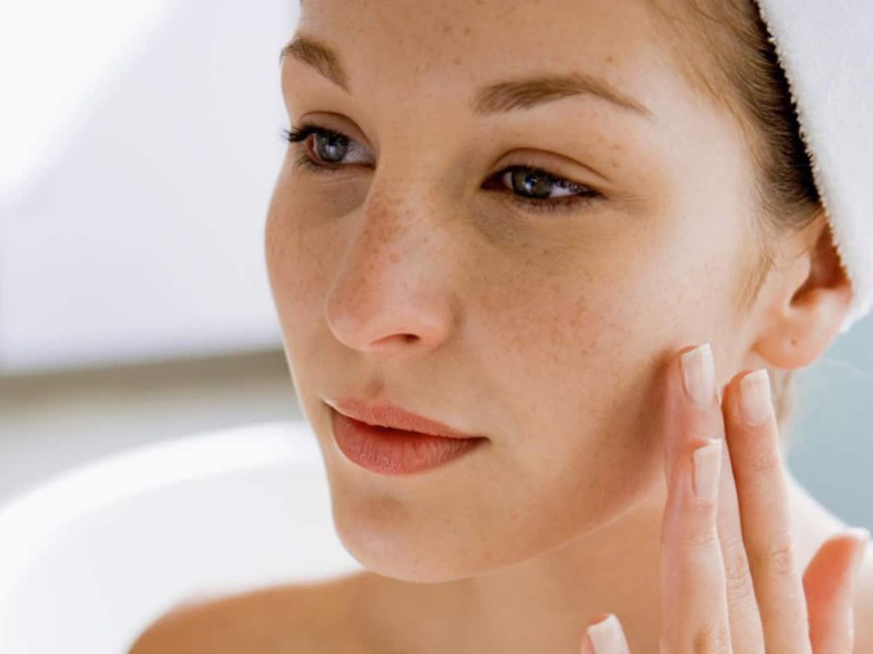 Da bị nám nhẹ do đâu? 5 cách điều trị an toàn hiệu quả nhất