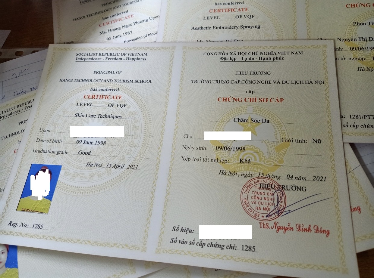 Chứng chỉ hành nghề spa là gì? Điều kiện và thủ tục cập nhập 2025